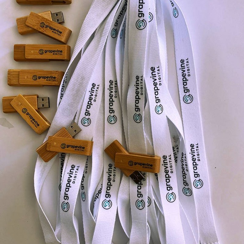 Lanyard  2cm with metal hook με Εκτύπωση Πολύχρωμη το Σχεδιο σας Βest Seller  κωδ, 09058 ΛΕΥΚΟ 